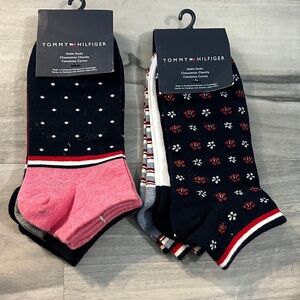 Tommy Hilfiger Men's Black and Pink Patterned Socks